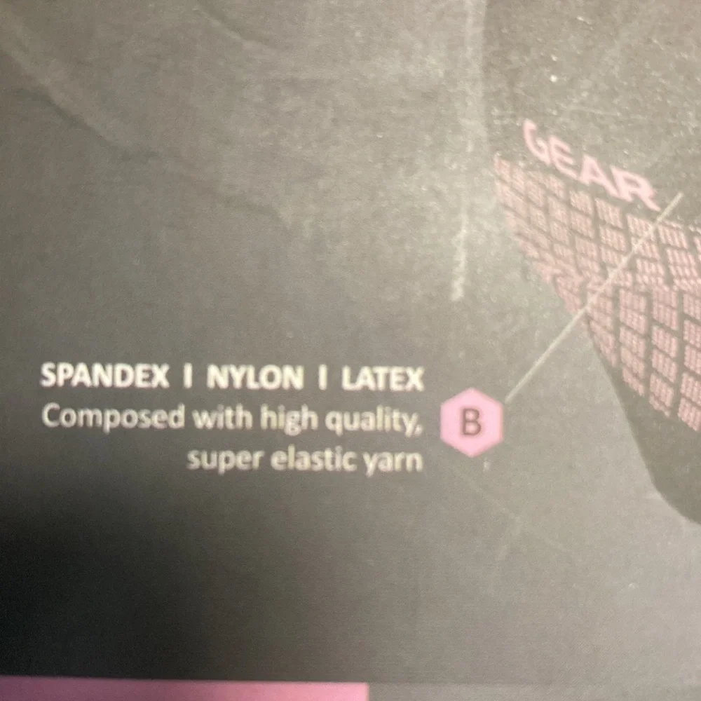 Knee Compression Sleeve - Picture 6 of 9